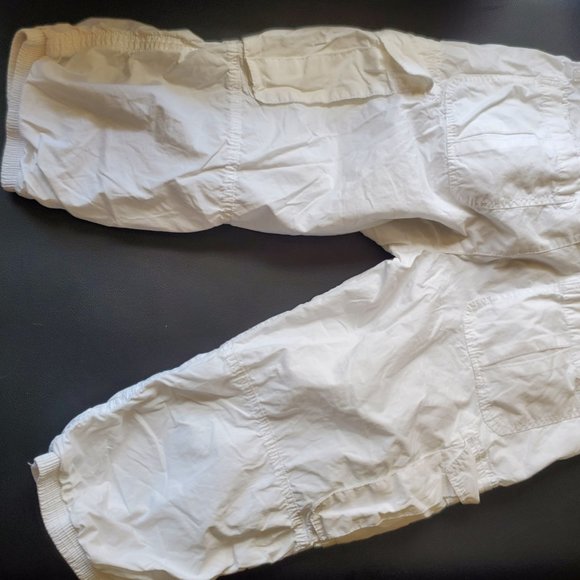 Capris - Picture 2 of 3